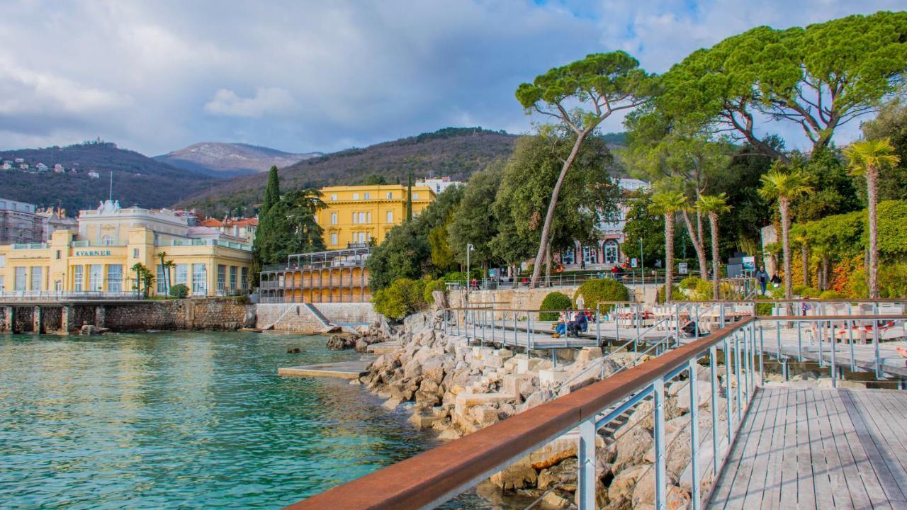 Apartments Anita Near Opatija With Private Parking Matulji Exterior photo