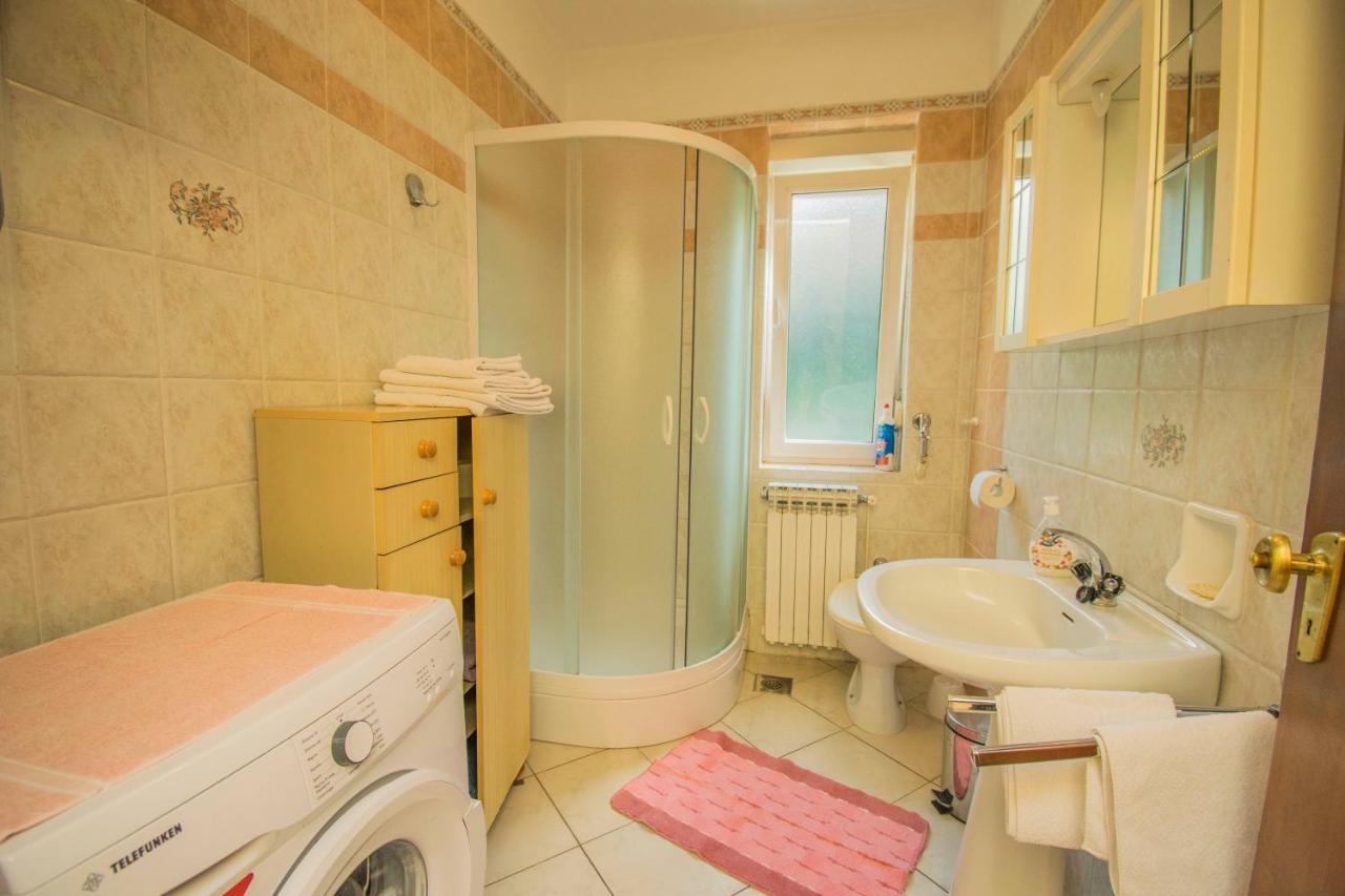 Apartments Anita Near Opatija With Private Parking Matulji Exterior photo